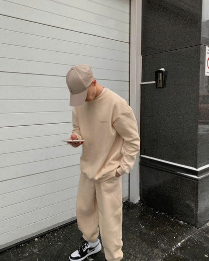 Desert Drift Relaxed Tracksuit – Soft Beige Minimalwear for Men