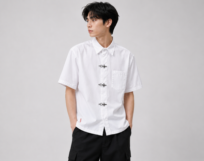 Clasp Essential White Shirt – Premium Oversized Streetwear Fit