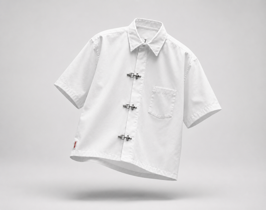 Clasp Essential White Shirt – Premium Oversized Streetwear Fit