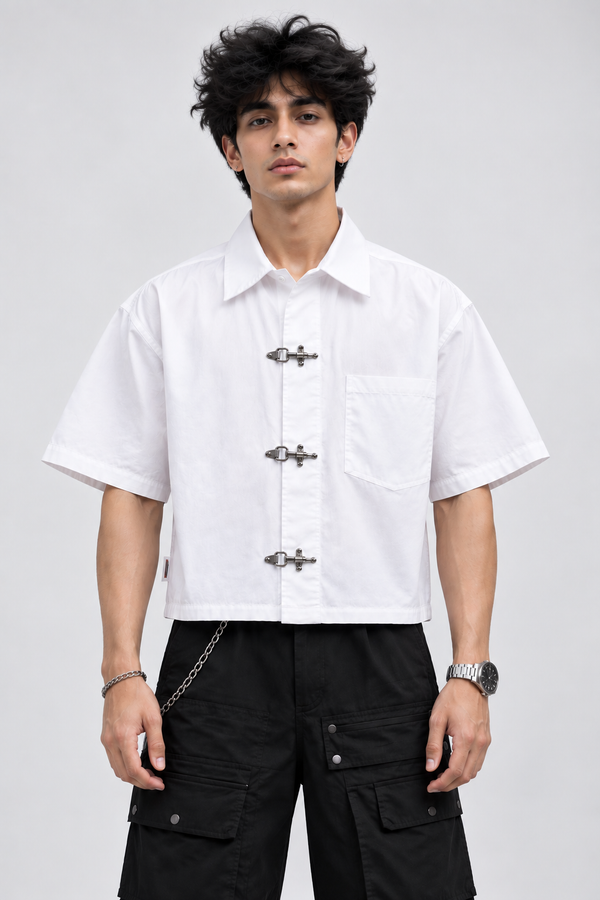 Clasp Essential White Shirt – Premium Oversized Streetwear Fit