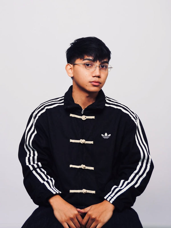 Striped Button Chinese Black Jacket – Modern Harajuku Fusion Style (BLACK)