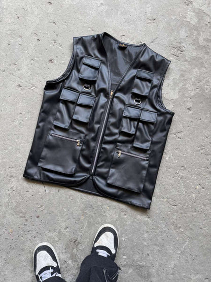 Tactical Streetwear Reloaded – Elite Utility Leather Vest